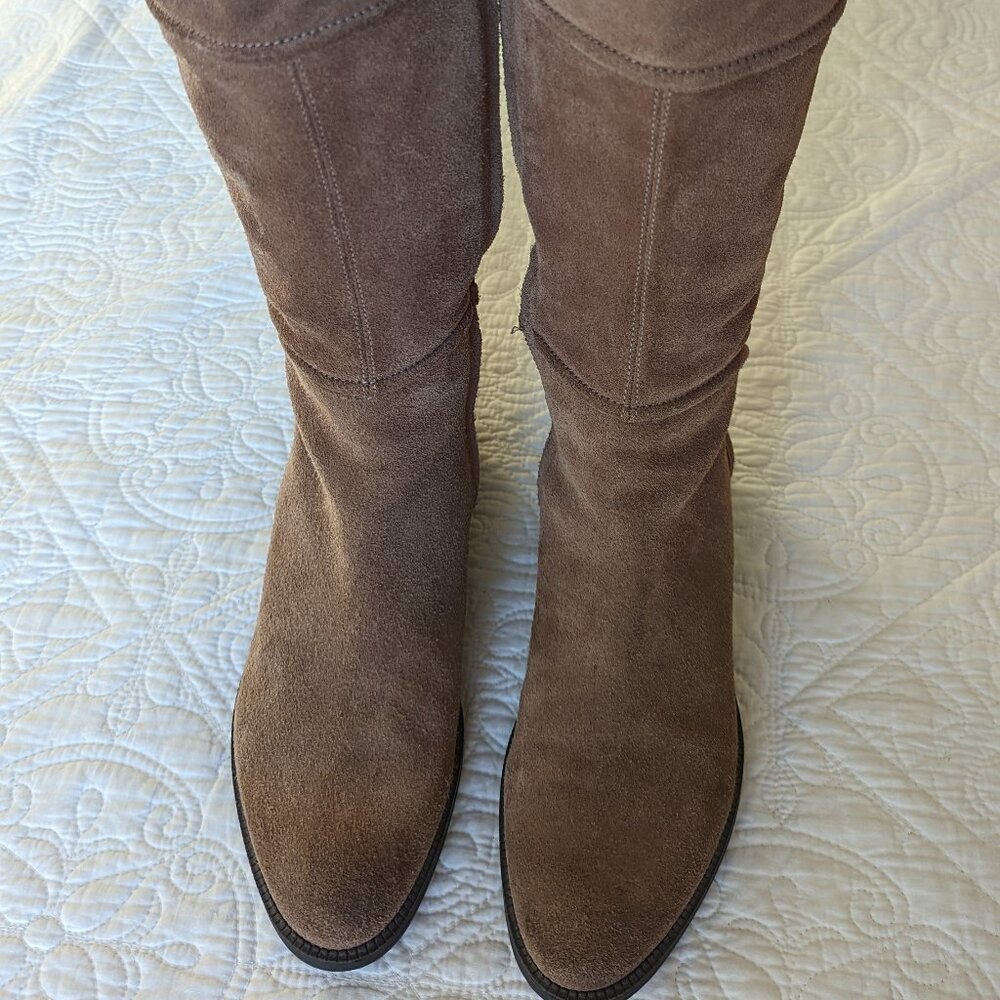 GEOX suede boots- size 38.5 Made in Italy